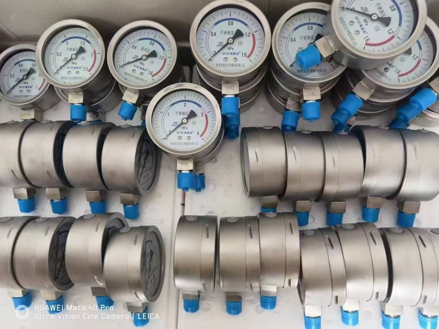 印台耐震压力表