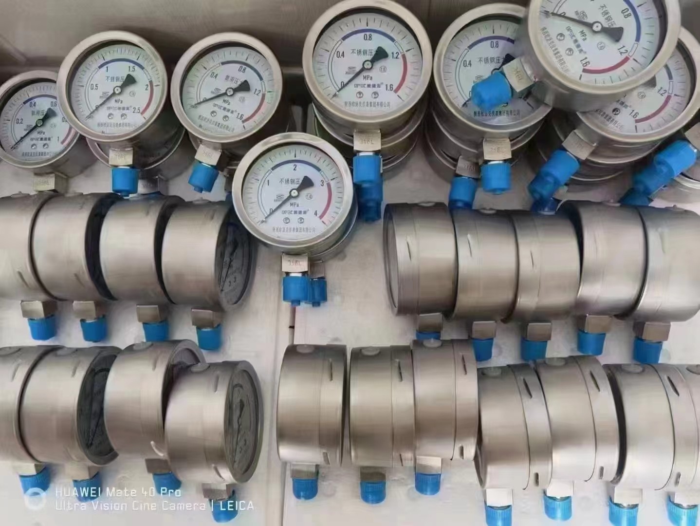 印台耐震压力表